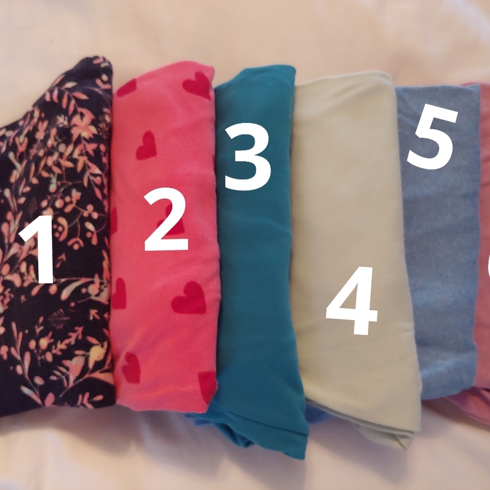 Lularoe OS Leggings Only $5 each!